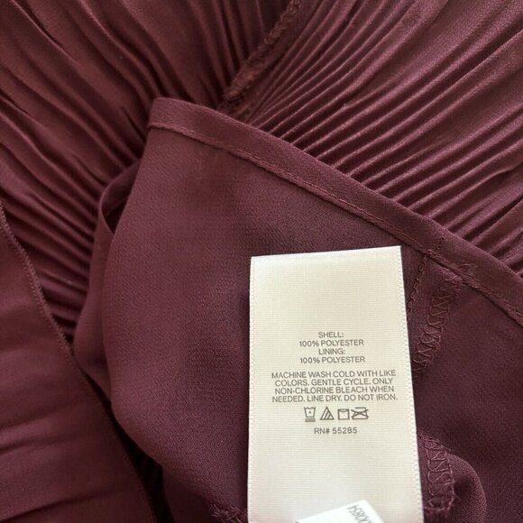 NWOT Express Womens Size XS Burgundy Pleated Blouse Long Sleeve - Picture 7 of 7